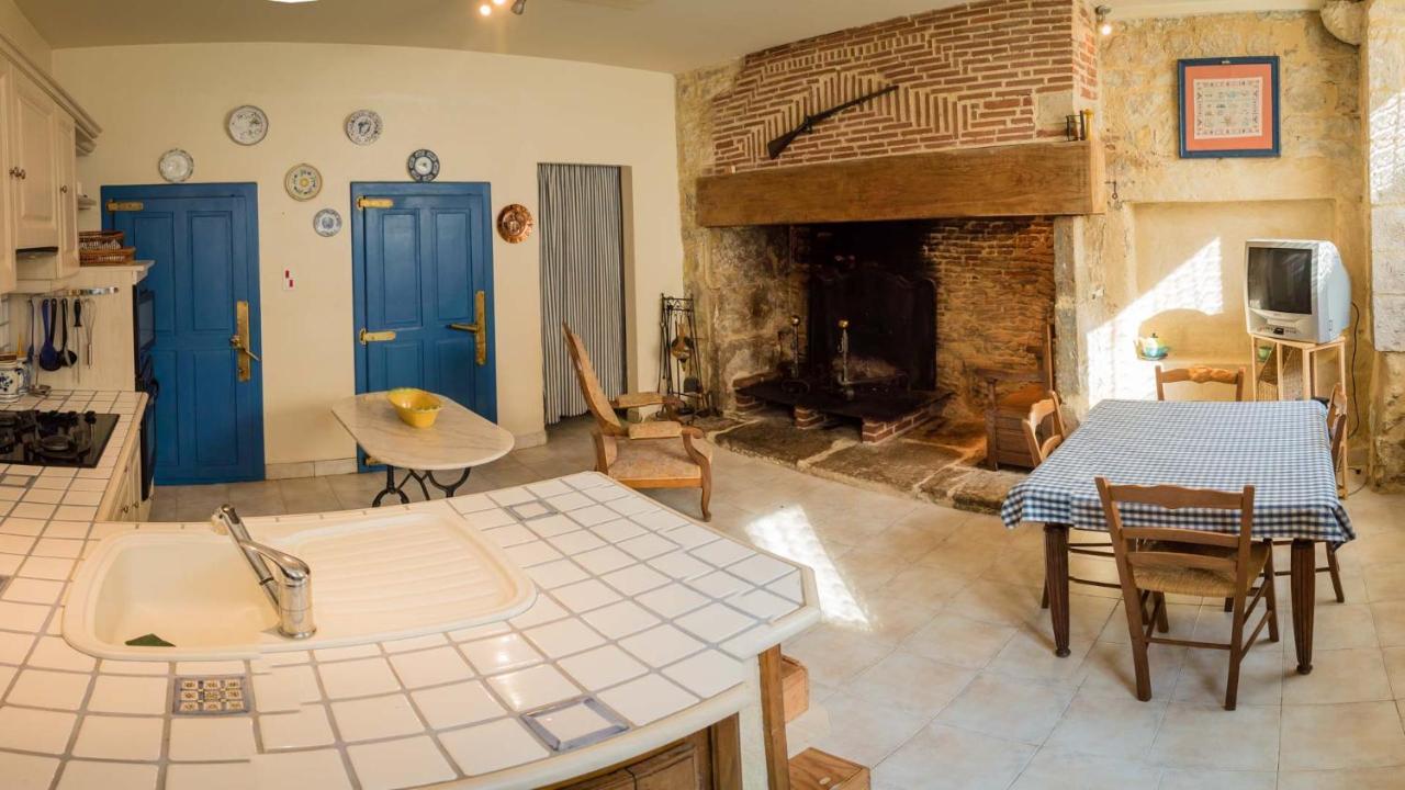 Maison Pierre Loti, Gite Historique Et Spacieux En Vallee De La Dordogne Bretenoux Exteriör bild